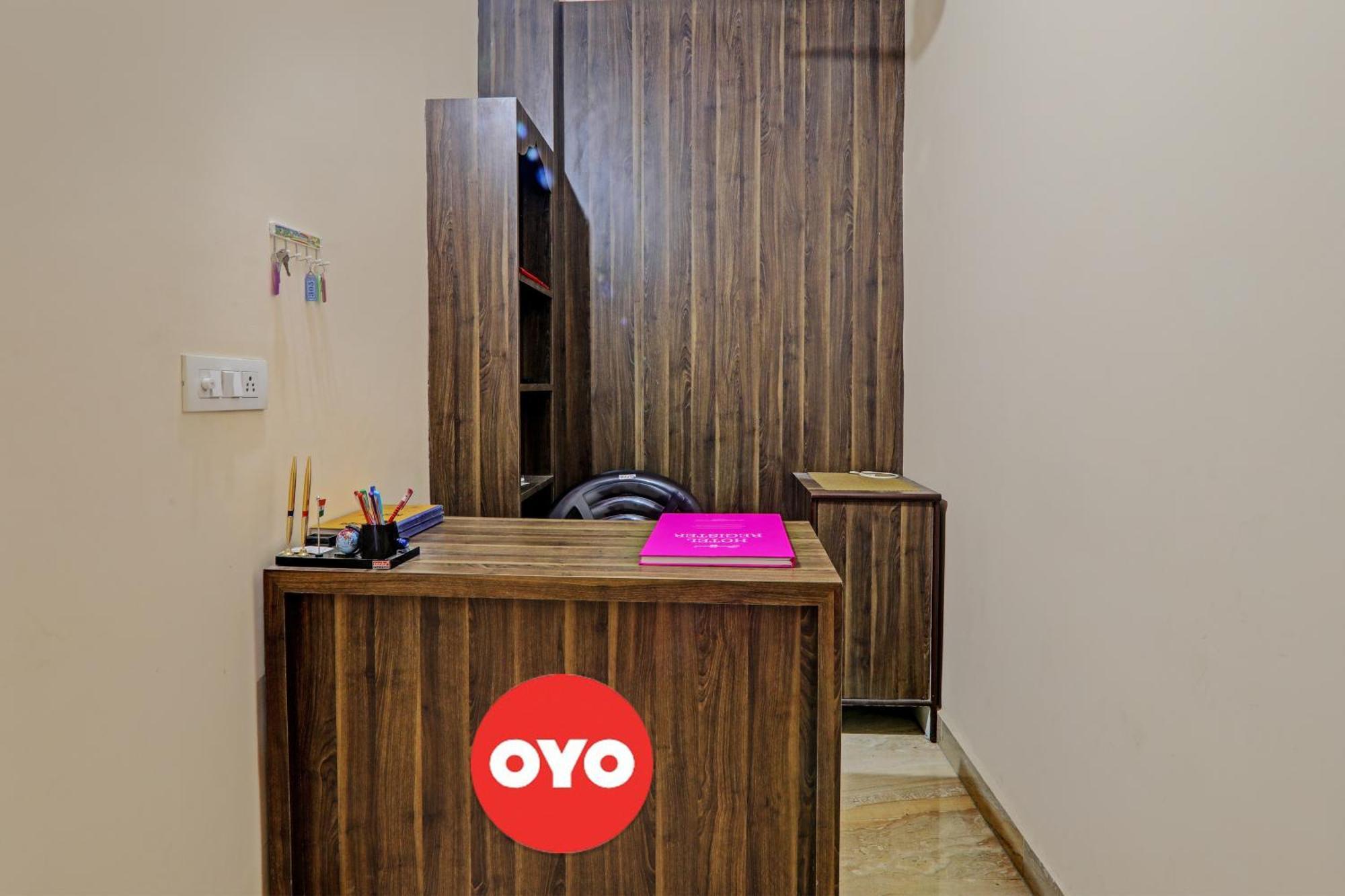 Super Hotel O Fort Inn Lucknow Esterno foto