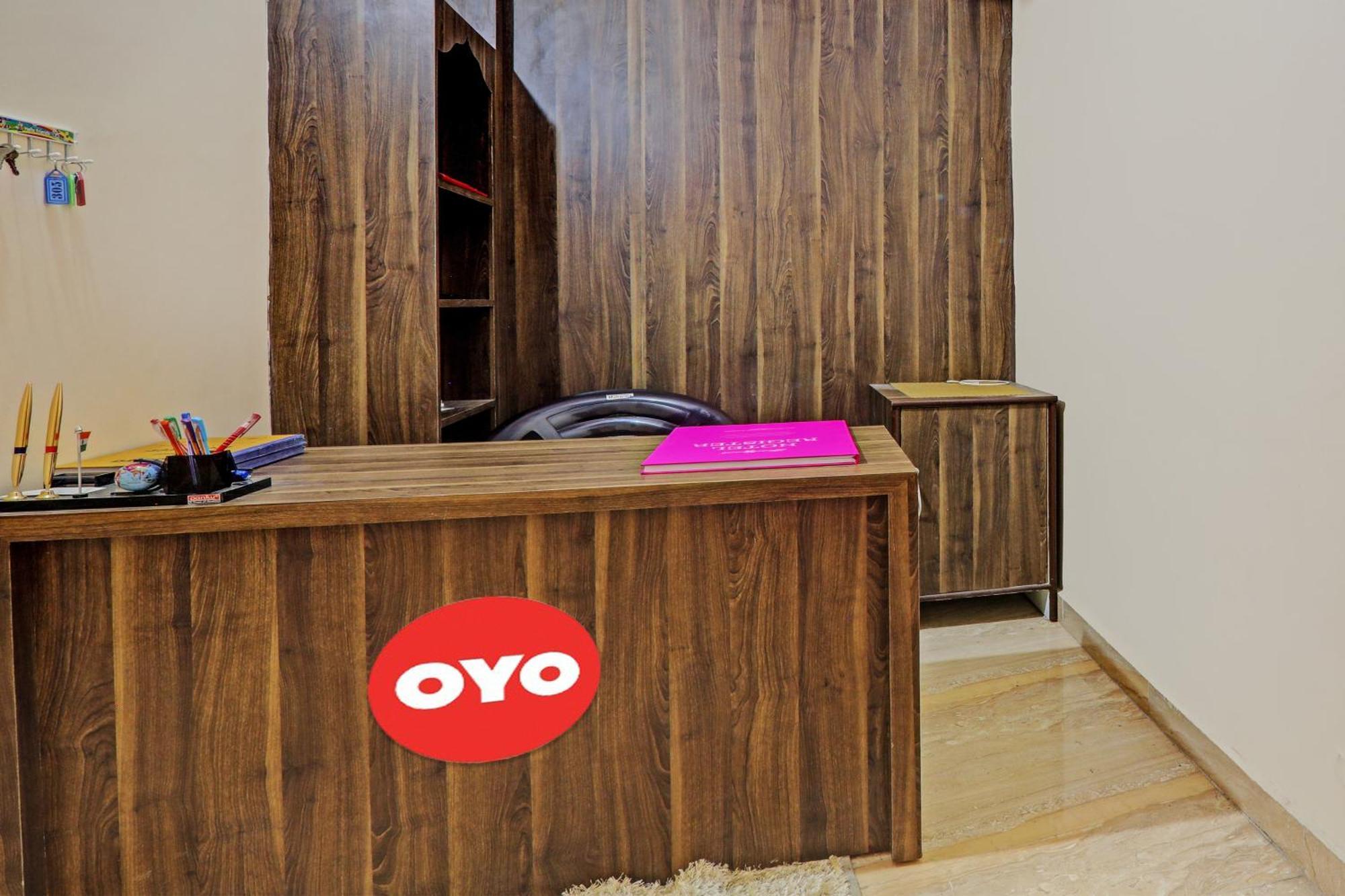 Super Hotel O Fort Inn Lucknow Esterno foto