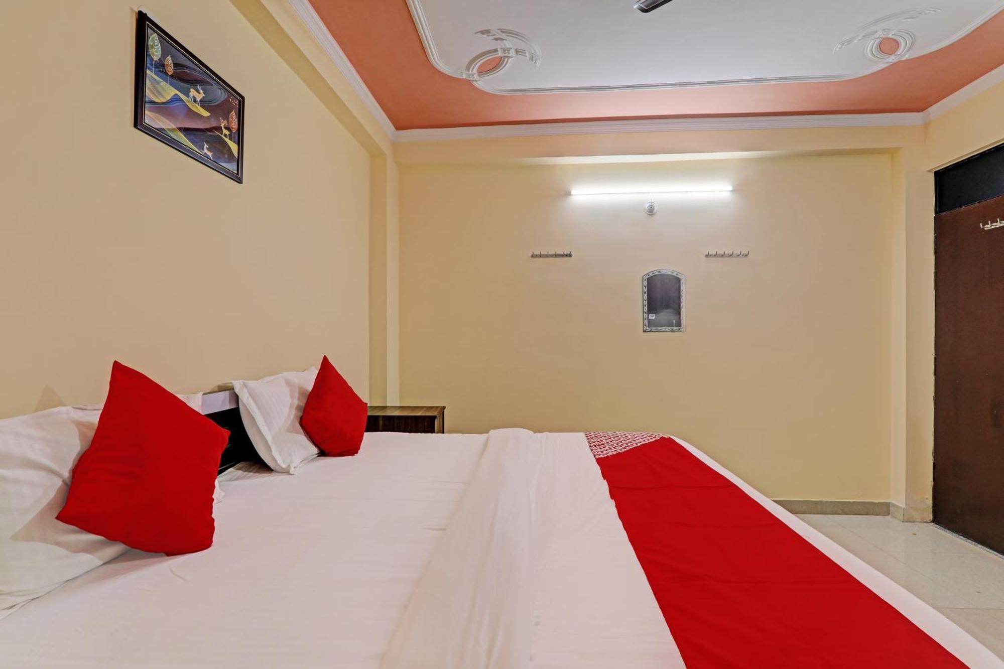 Super Hotel O Fort Inn Lucknow Esterno foto